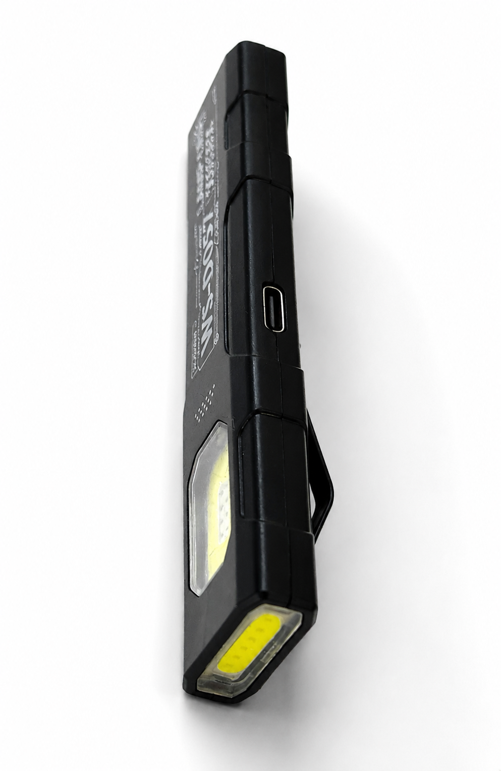 Linterna LED Magnética | Ponla en tu Auto Hoy. Te Agradecerás Después.