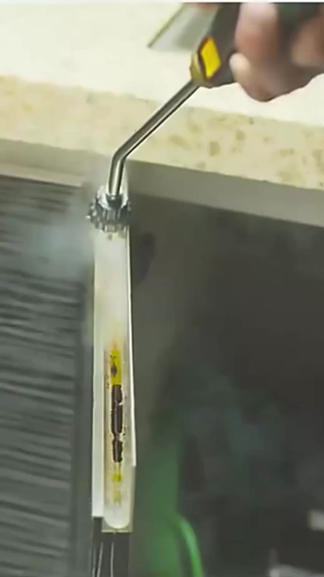 Vaporizador Portátil 1500W | Alta Presión y Calentamiento en 15 seg.